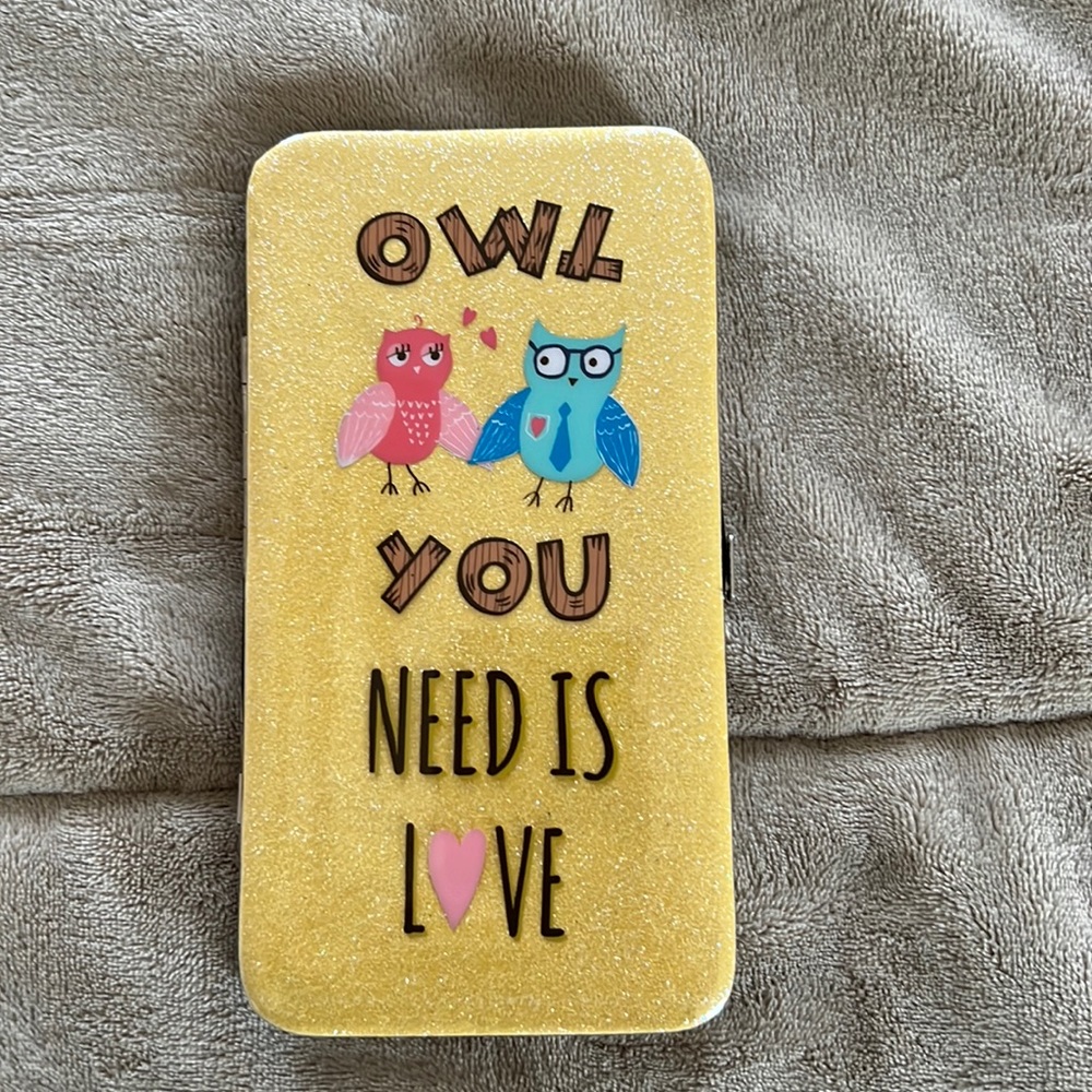 NWOT Claires wallet